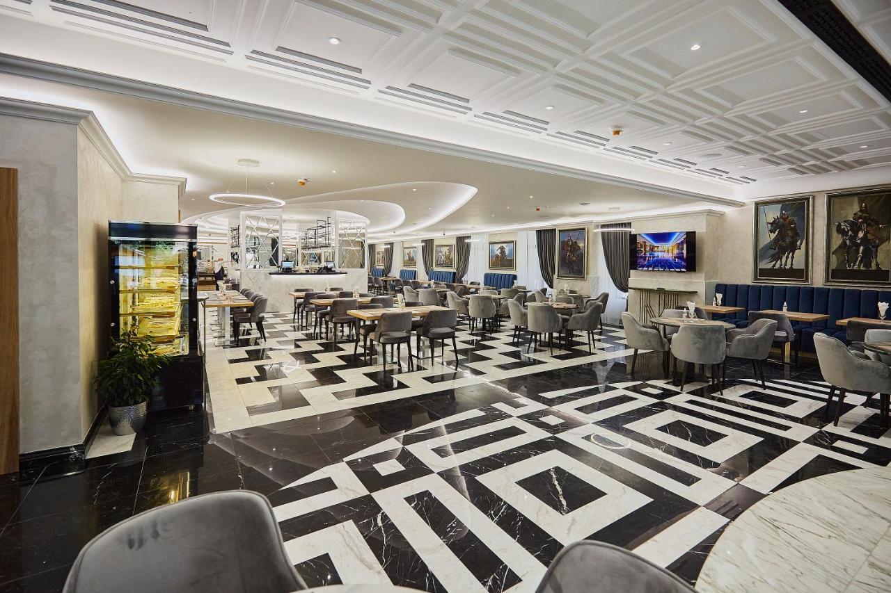 A Hoteli - Hotel Park Vrnjacka Banja Luaran gambar The lounge at the airport