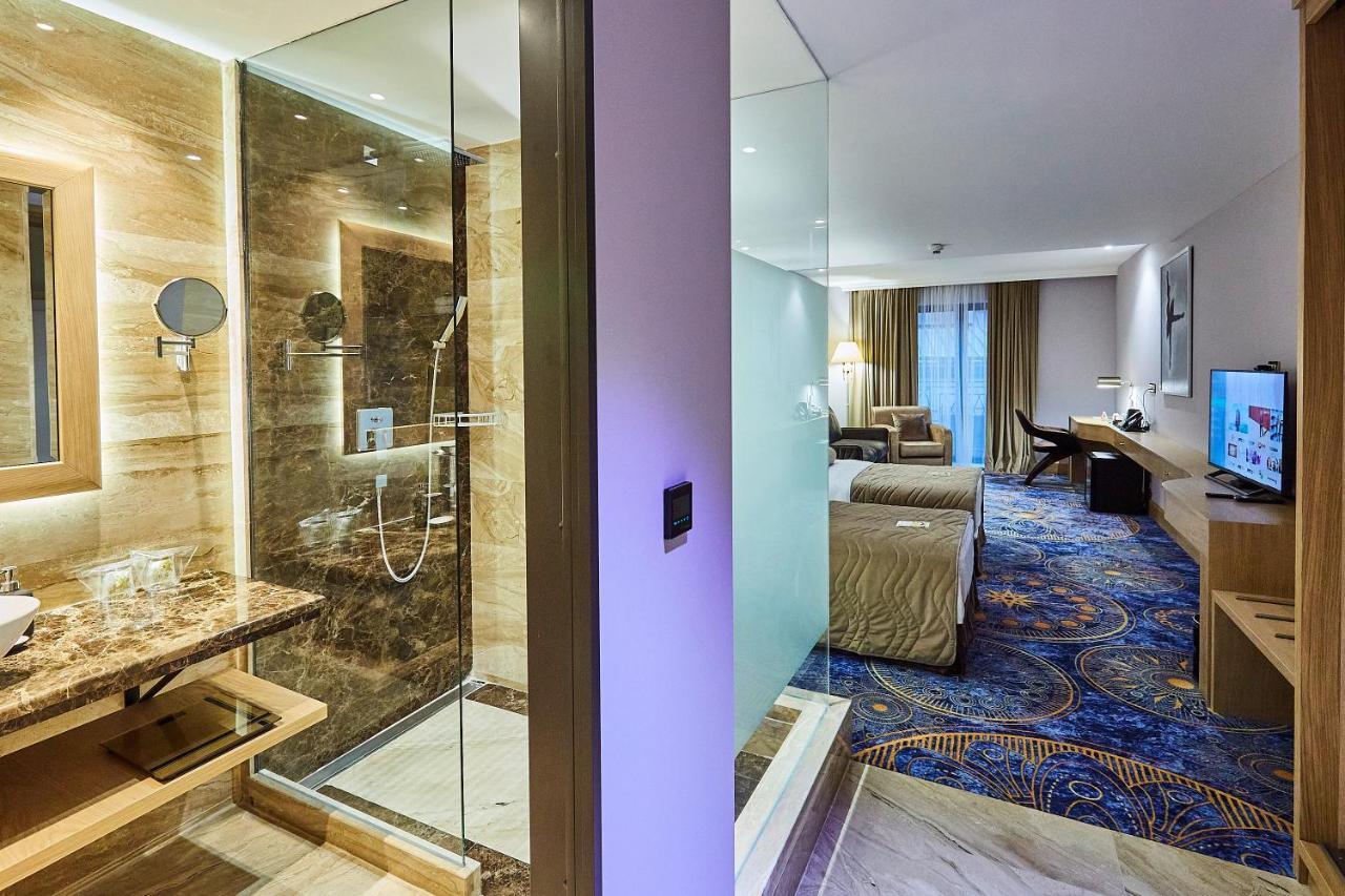 A Hoteli - Hotel Park Vrnjacka Banja Luaran gambar A room at the hotel