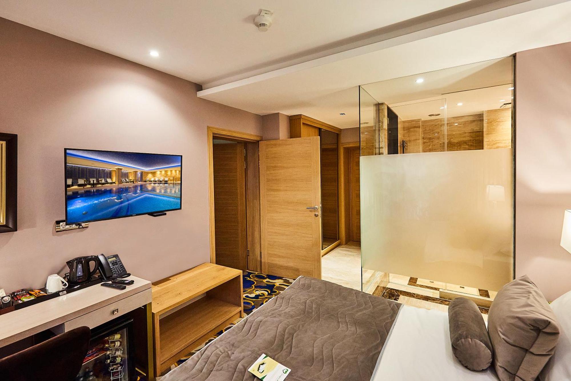 A Hoteli - Hotel Park Vrnjacka Banja Luaran gambar A room at the hotel
